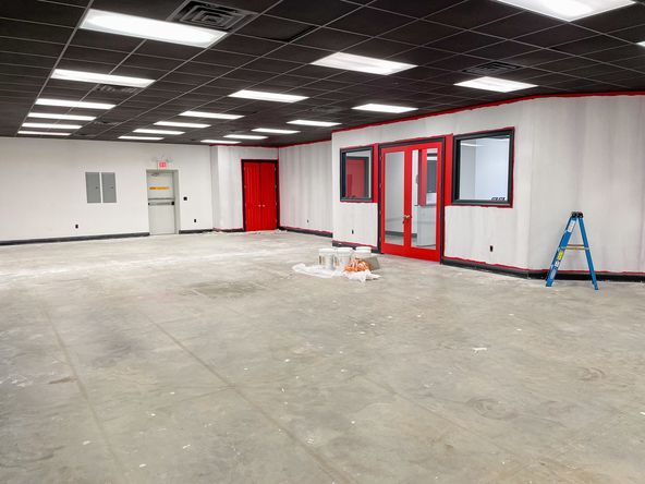 Climate Controlled Office Warehouse near I-12: 10221 Patriot Dr, Baton Rouge, LA 70816